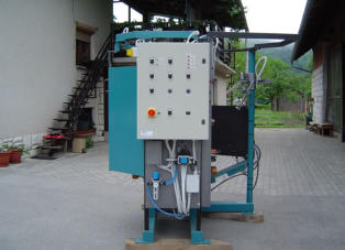 Izdelava strojev za varjenje. Avtomatizacija varjenja. Izdelava namenskih strojev. Servisiranje kmetijske in gradbene mehanizacije.