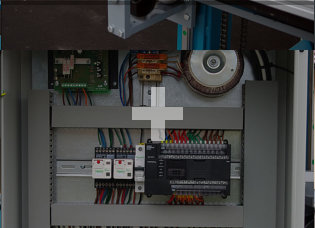 Izdelava strojev za varjenje. Avtomatizacija varjenja. Izdelava namenskih strojev. Servisiranje kmetijske in gradbene mehanizacije.